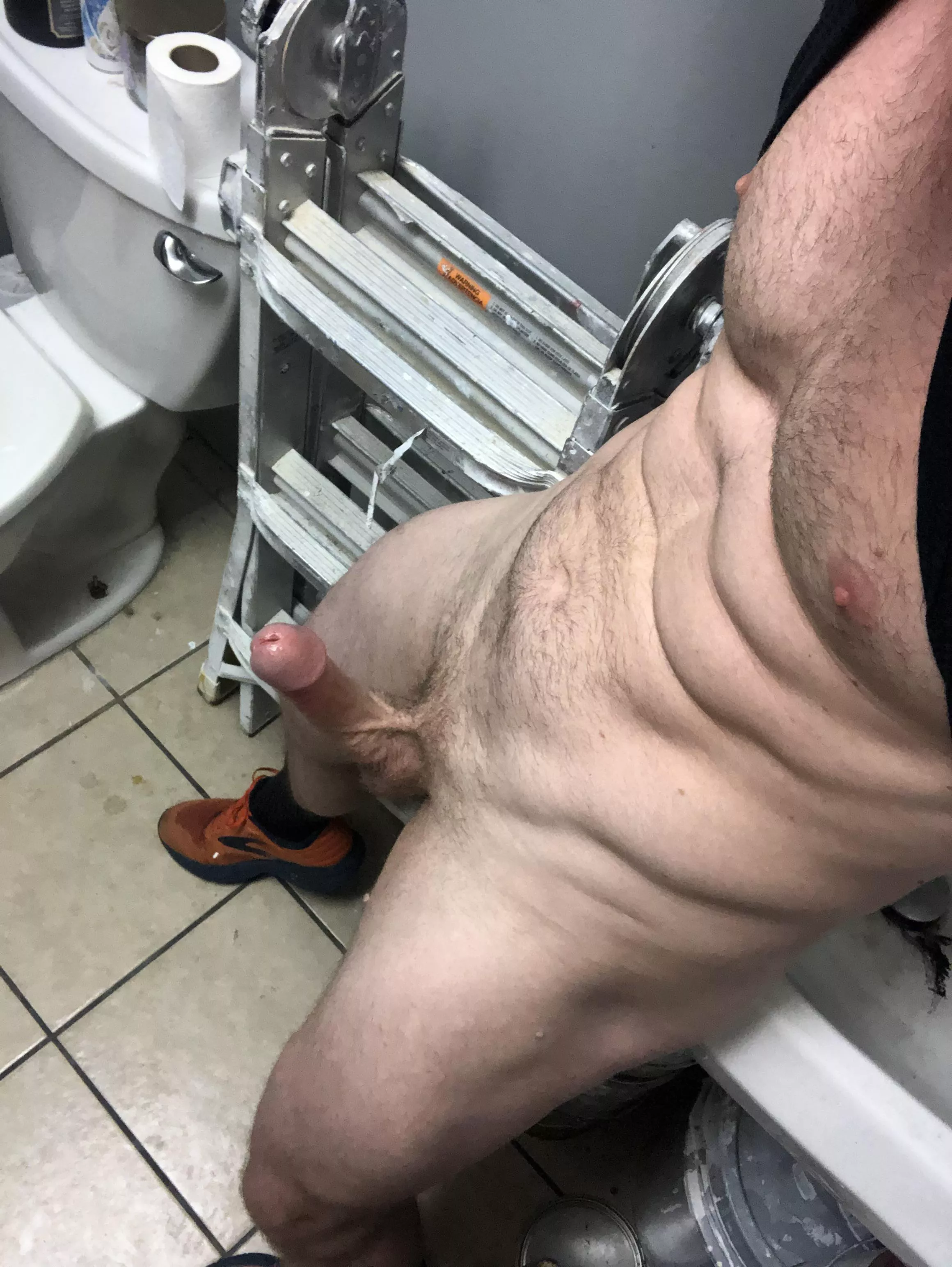 (28) US artist, say hi posted by t_jones562