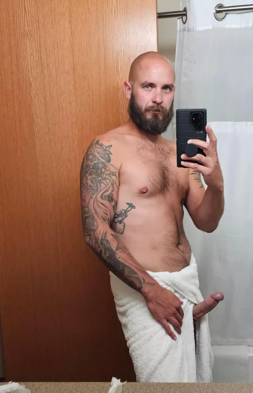 Cum to my hotel room, I have a surprise! 😈 by Urnextdoorneighbors