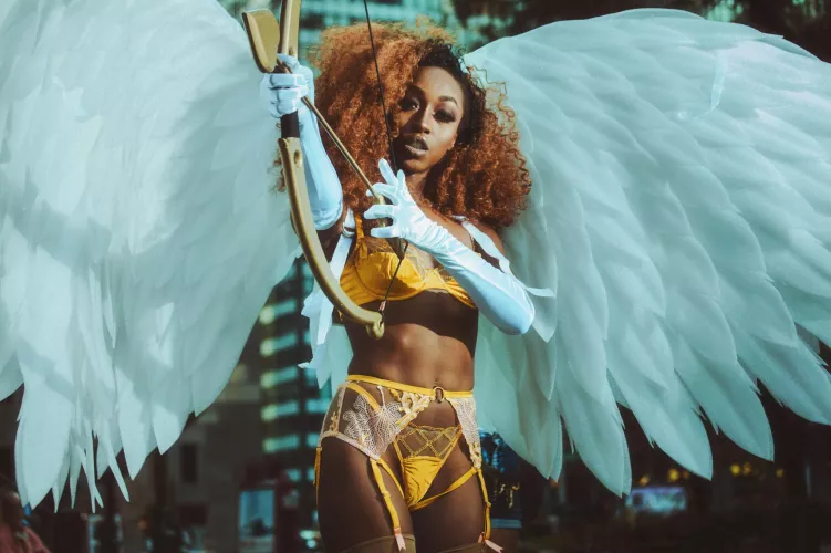 Ever seen an angel in a garter belt? by thetashablack