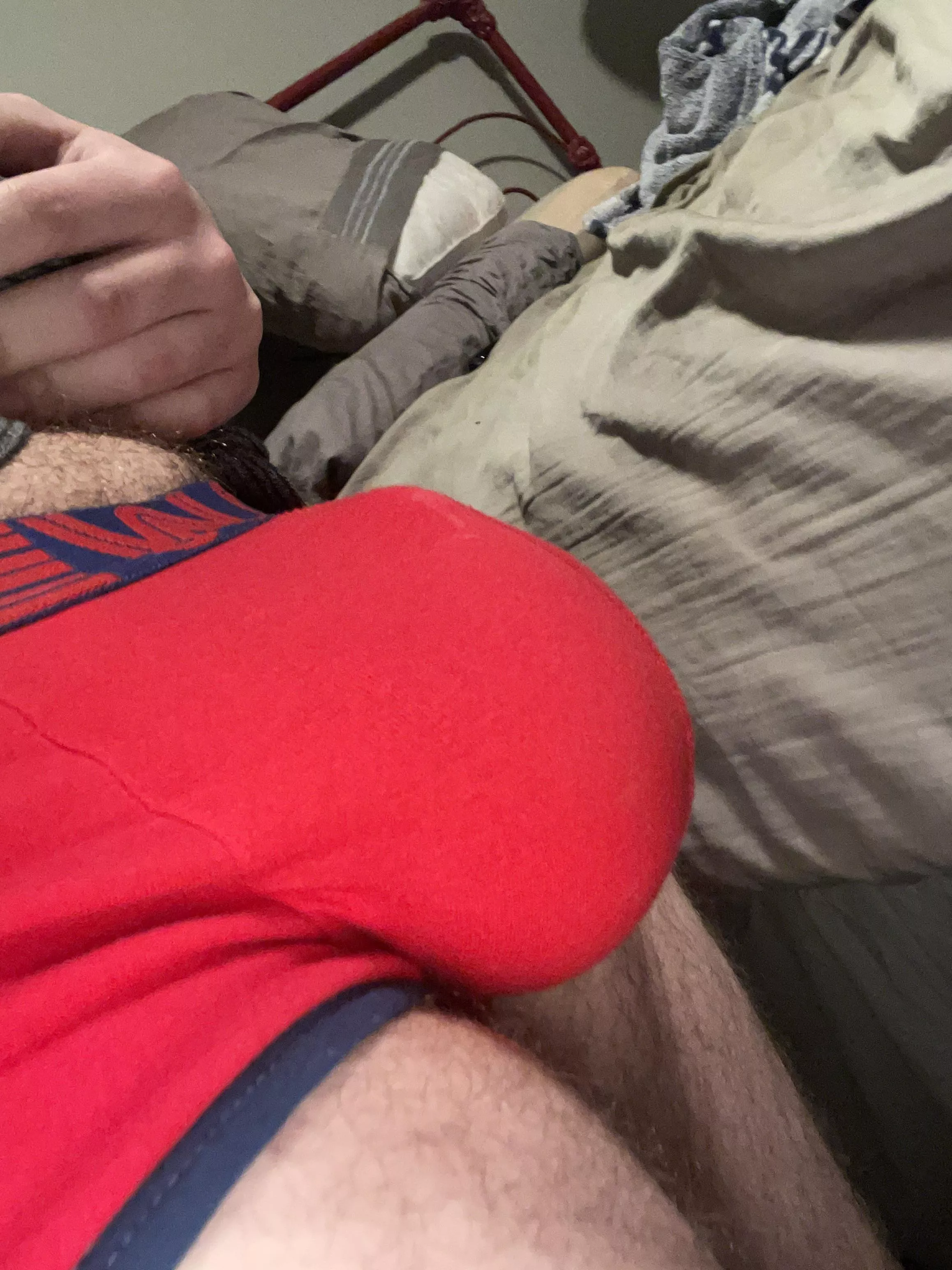 Feeling huge. 21m posted by Accomplished-Ad-6973