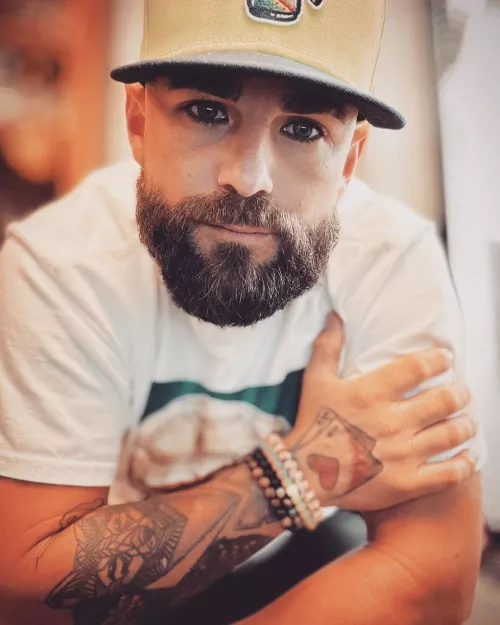 Get Your Face a Gift, GROW A BEARD. by sexypantsa_