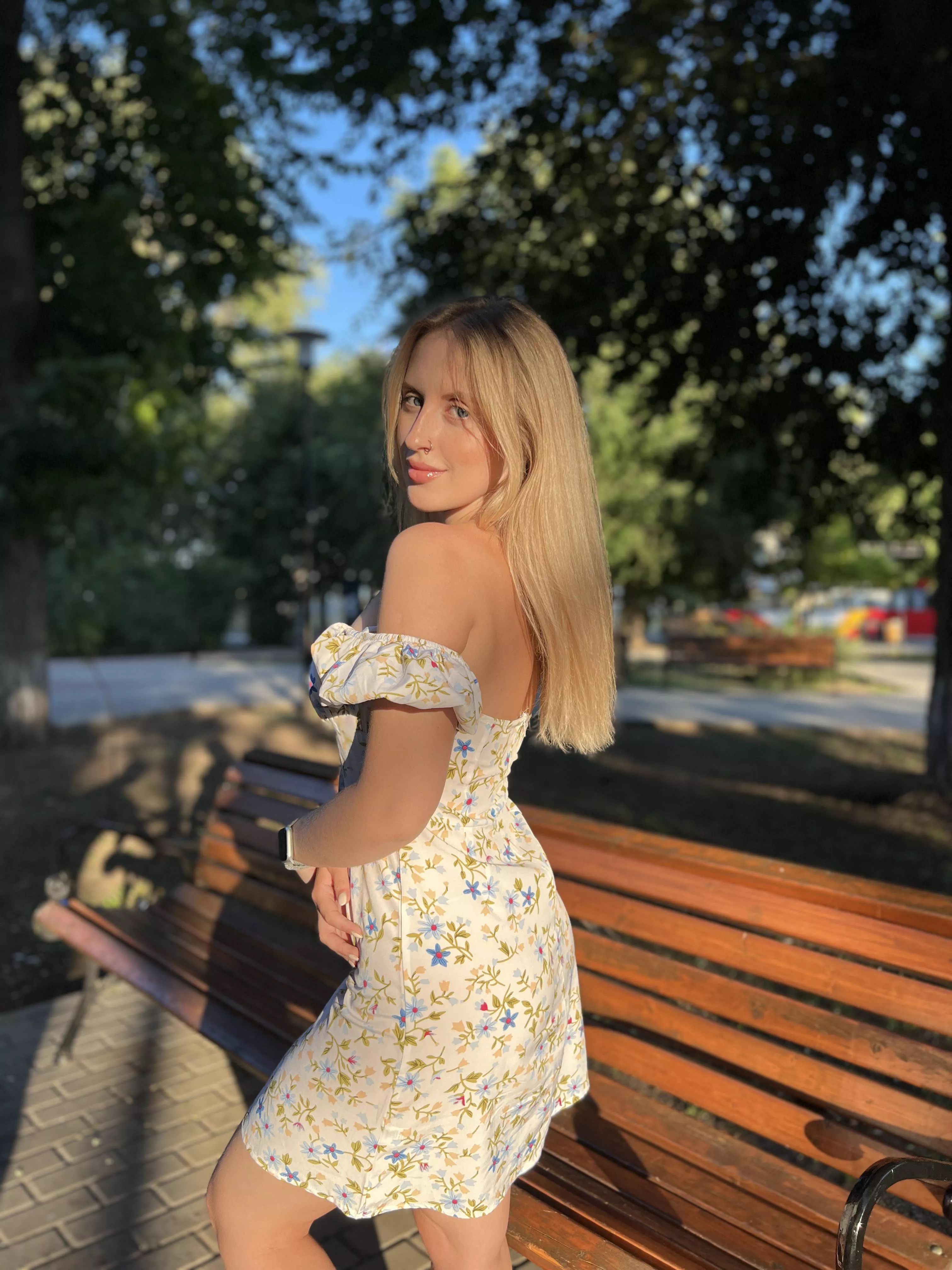 Hugging every curve, leaving little to the imagination... posted by ivygiirl