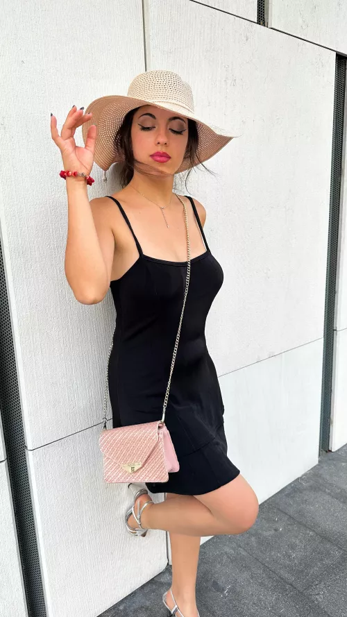 I can give you a little bit of elegance with this one F19 by little__devill