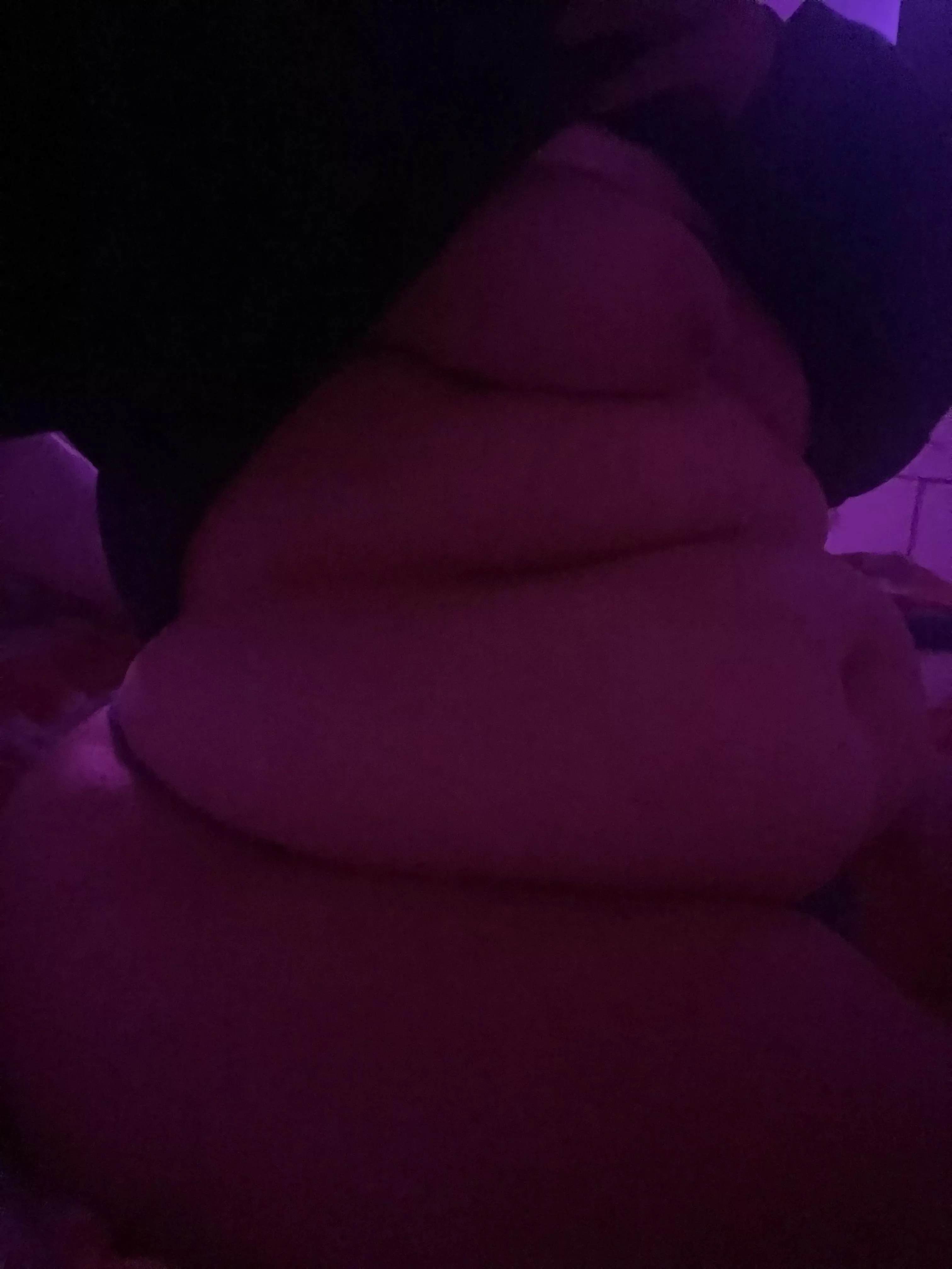 I had some ice cream before bed… what would you make me eat next?? posted by xoXObbyXOxo