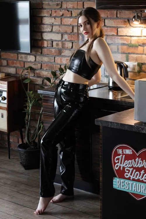 I should wear these pants more often, the shine on them is amazing by betweenForearm41