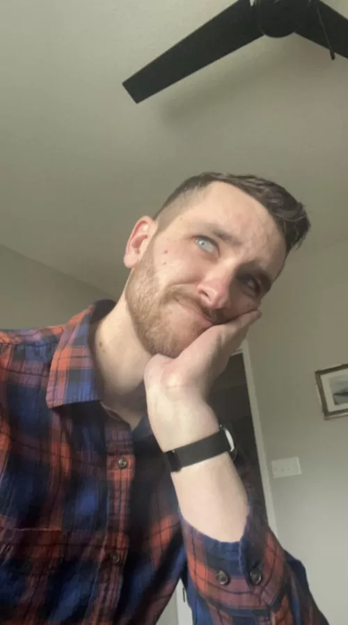 I think I’m tired, therefore I am? by pentrical