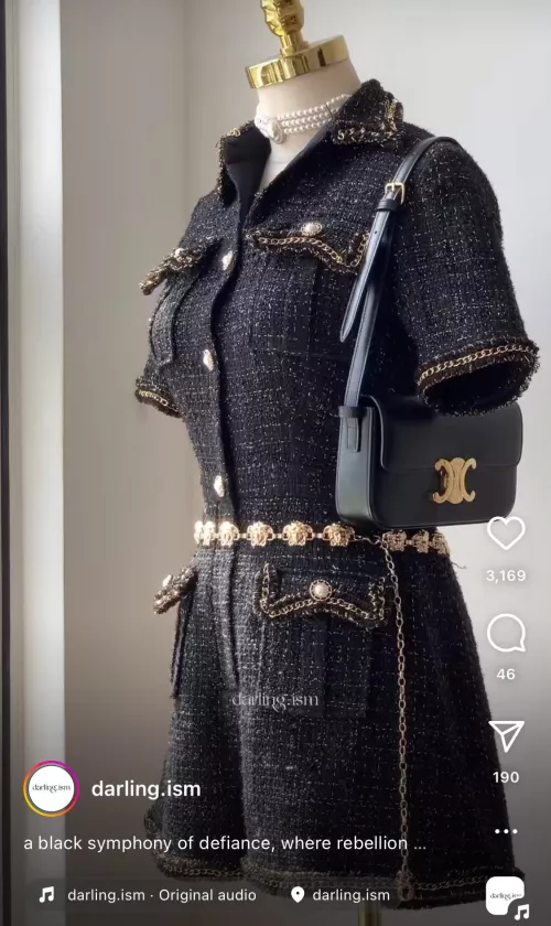 I’ll never understand how people can comfortably wear rompers/jumpsuits WITHOUT diapers. Having to get almost completely undressed to use the restroom? Like what? by GodKingGil25