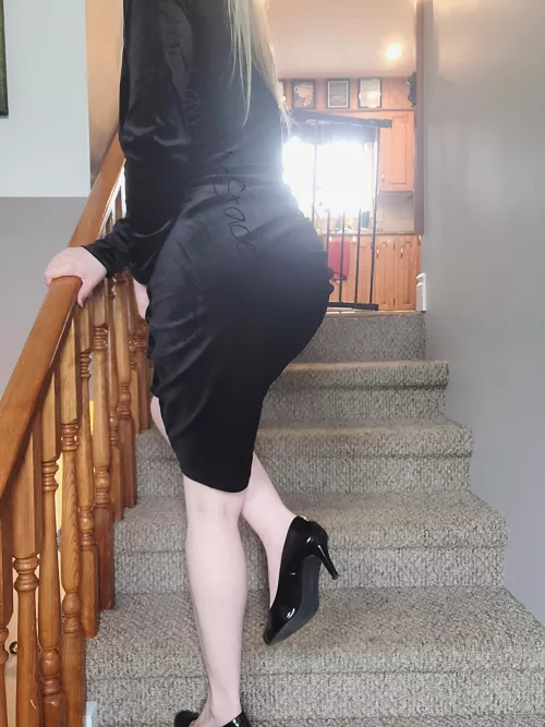 It's the end of the work day, think you could drive me home by savvymsstacey7