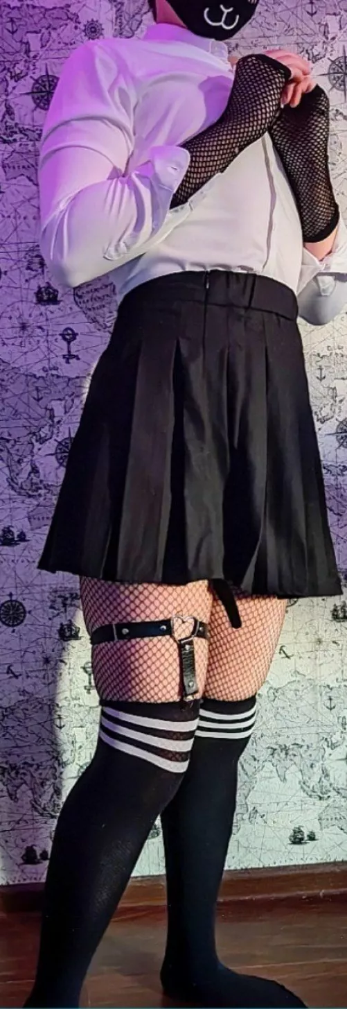 Just came from college and i felt cute, what do you think? by femininegymboy69