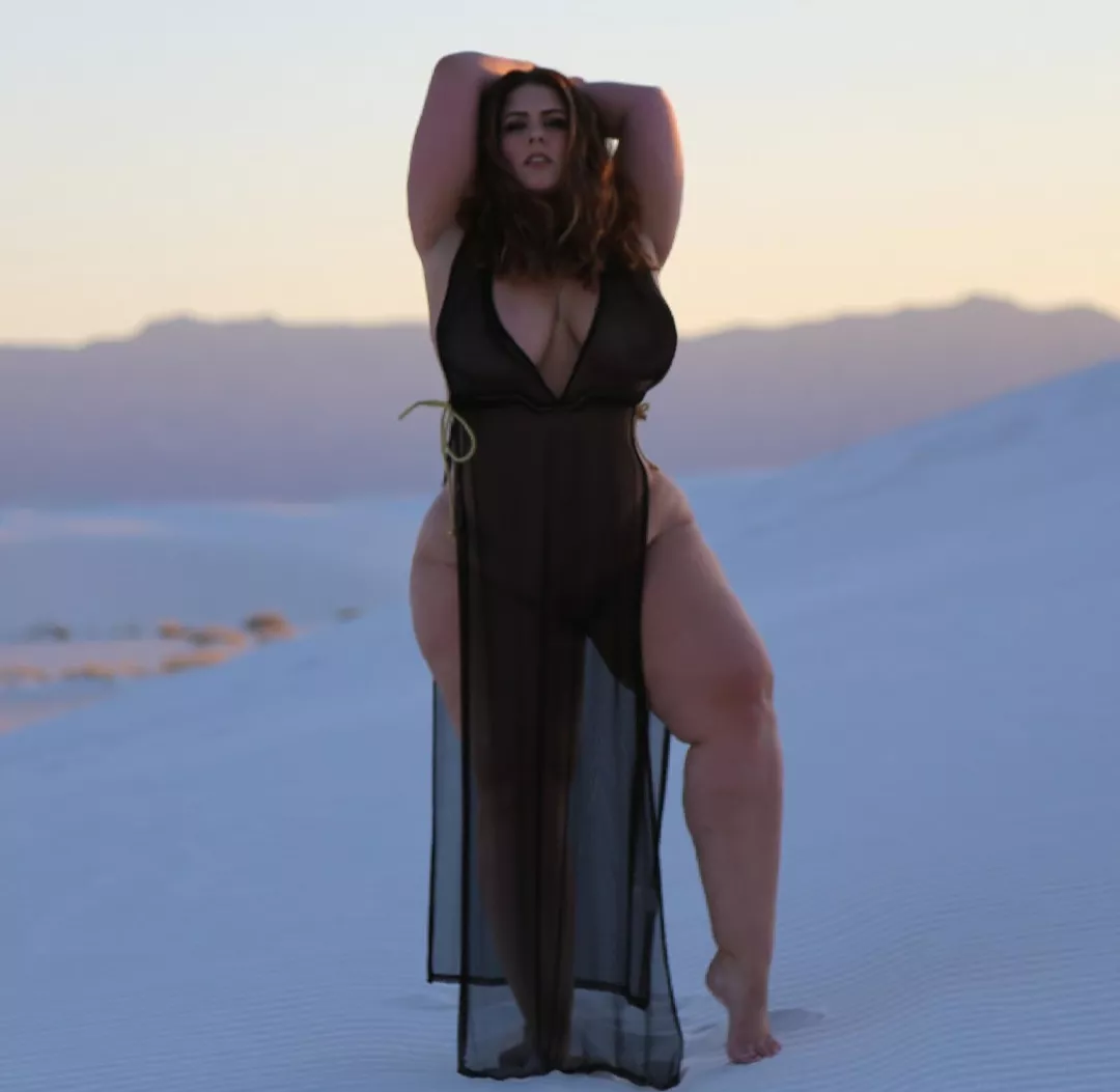 London Andrews posted by evenflow_2991