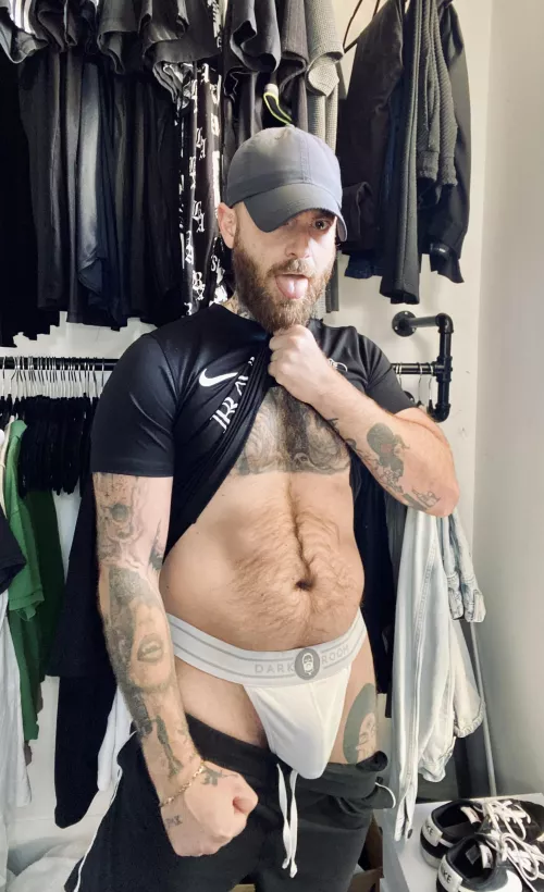 Look like angry bear but swear I’m teddy bear. by bryan_blue