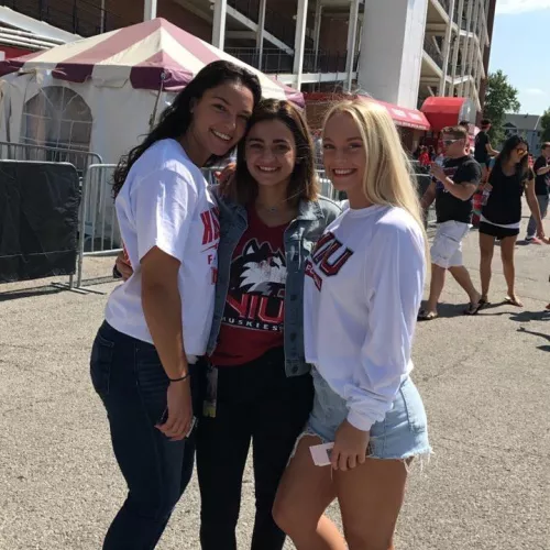 NIU Huskies 321 by HonestRunner