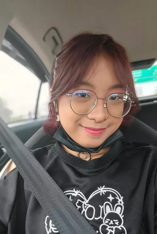 Thoughts on femboy with glasses? >~< by notdeadyetlol