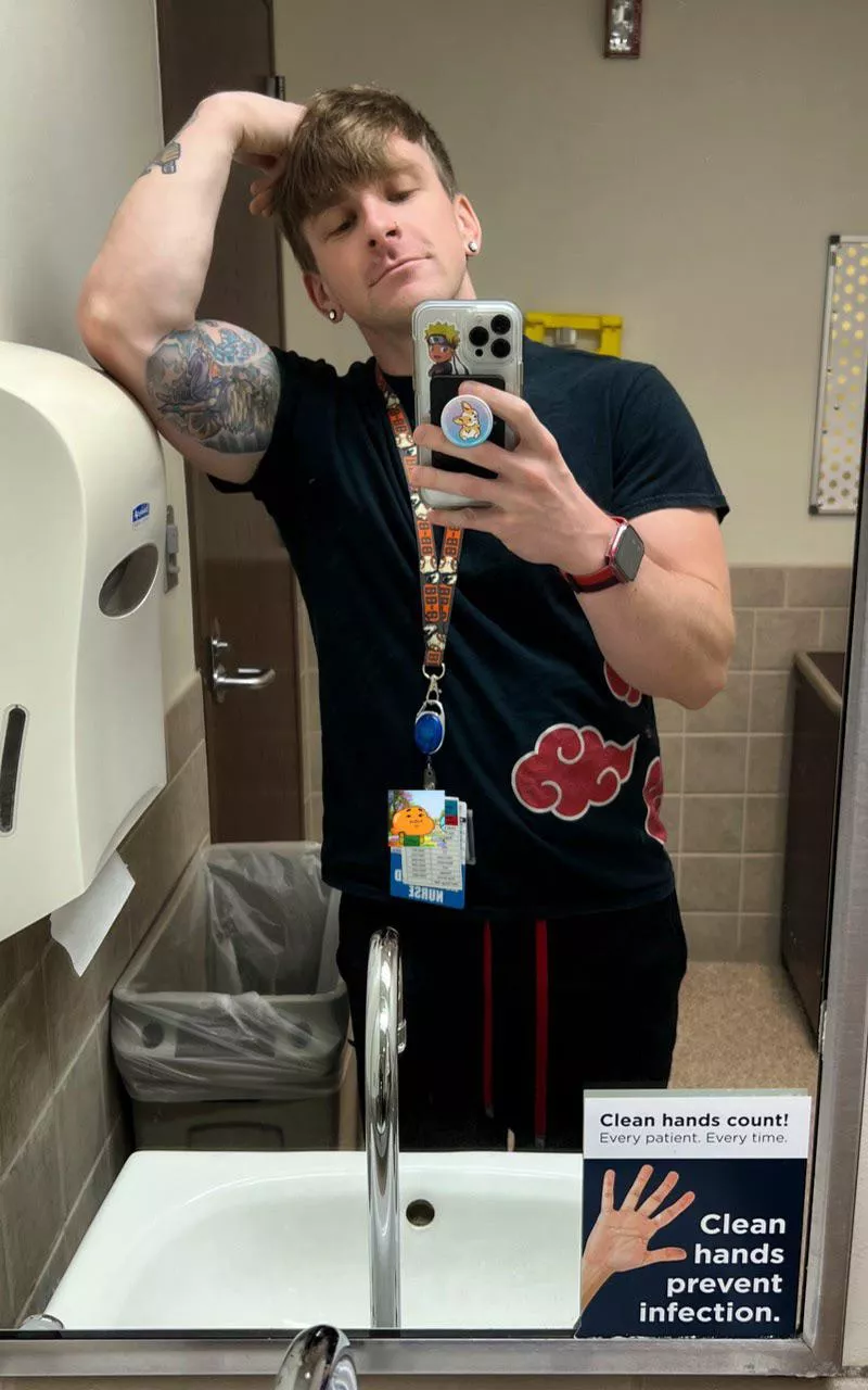 Time to hit this night shift 😄 posted by ronnoyeen