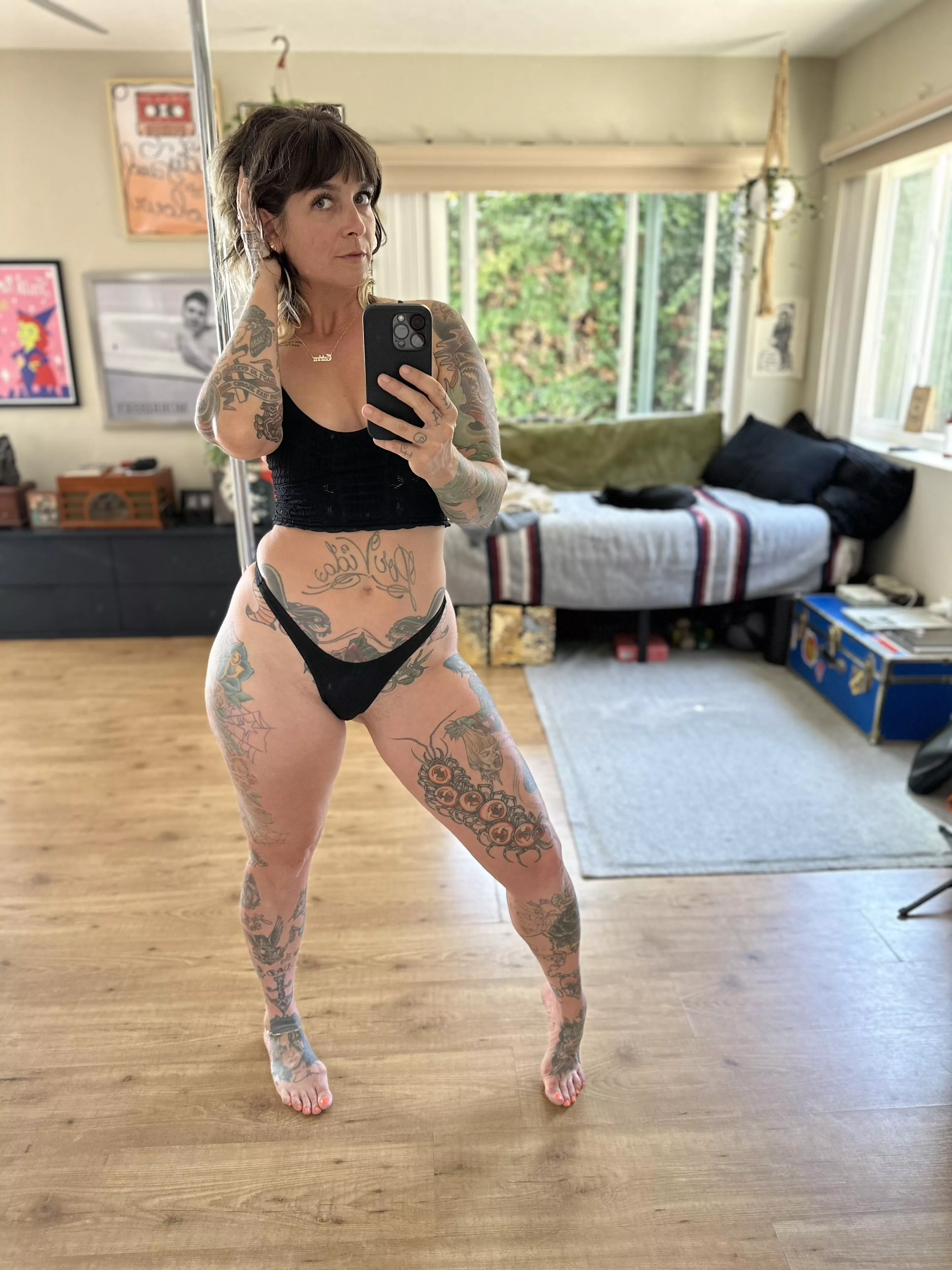 Trinaa (@trinaa) [onlyfans] posted by MistressTrinaa