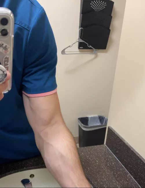 Veins were popping at work today by Throwaway999989890