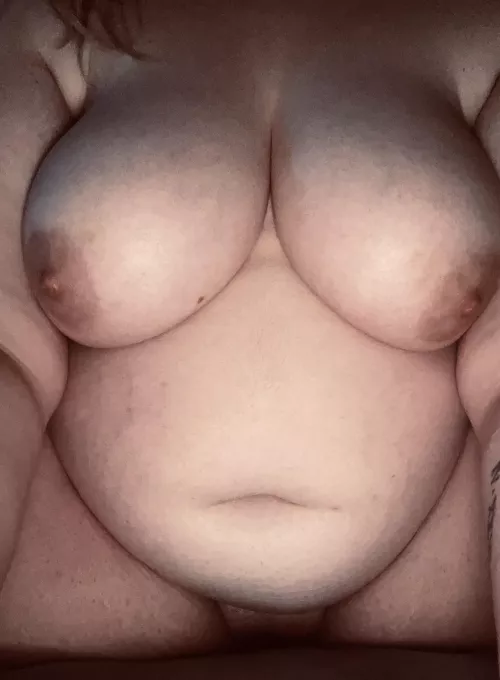 Will you play with me? 🐷🐮💖 by MilkyPrincess_