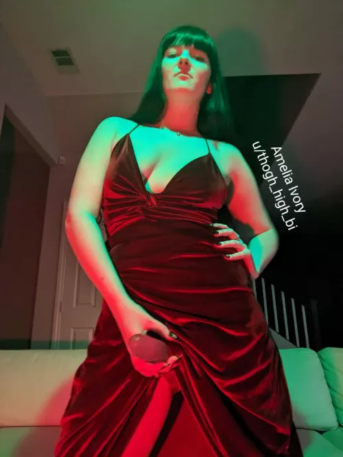 Would you date a dominant woman who wanted to use you? Every. Single. Day. by thogh_high_bi