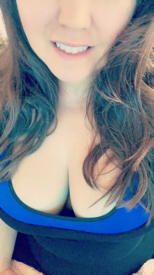 Would you try to take a peek if you saw me at the gym? by Jazzlike_Ad8844