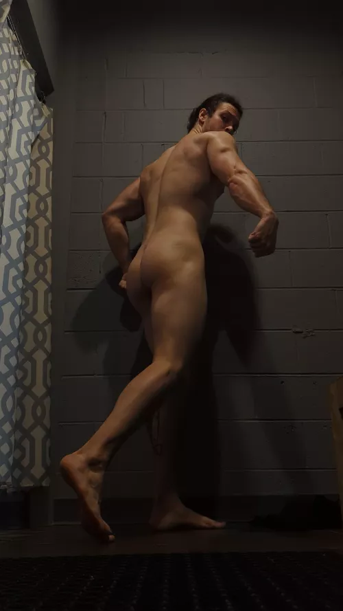 Would you watch this video? by meaty_tarzan