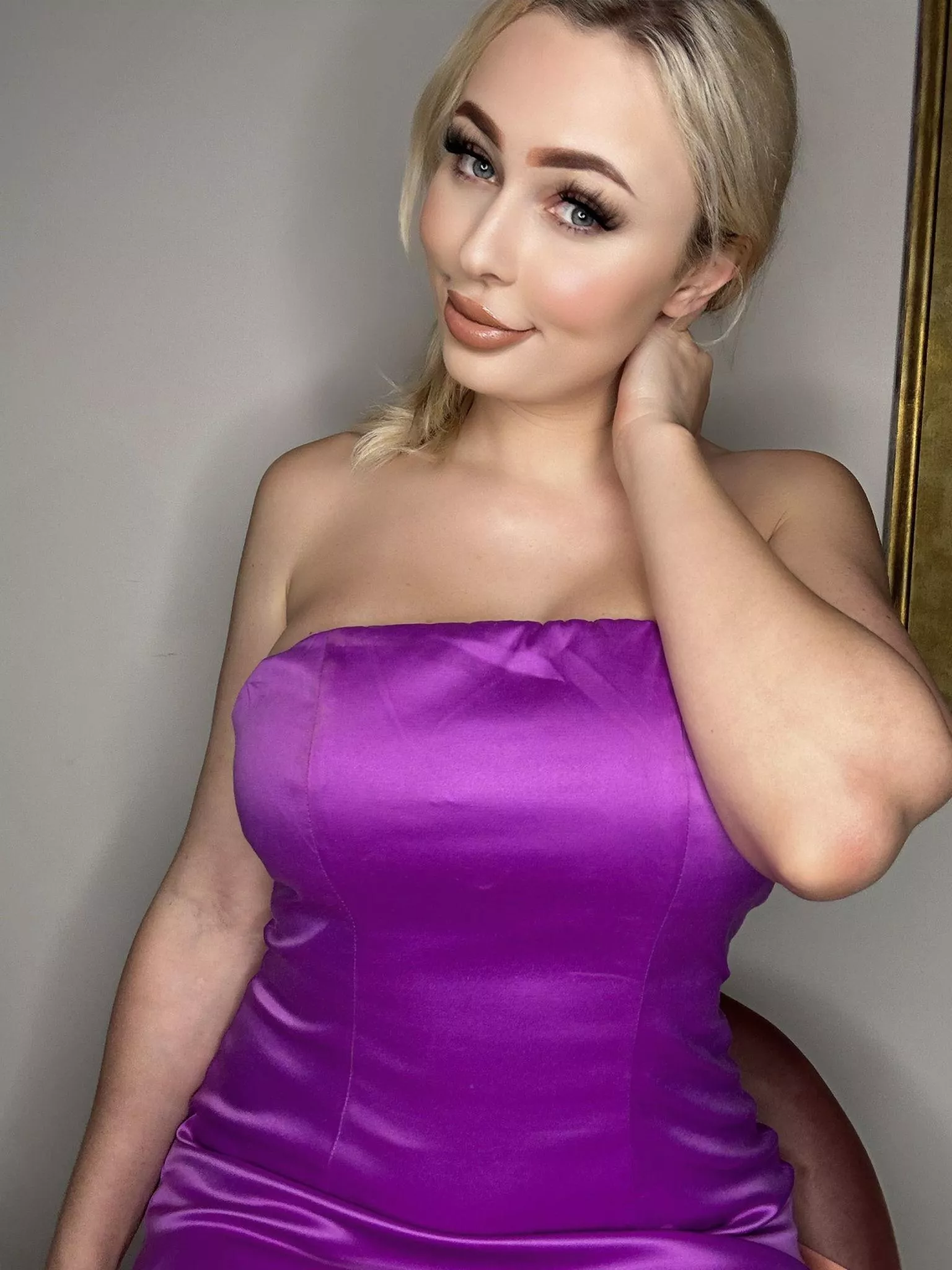 23F Pretty in purple <3 posted by beedle_kyle