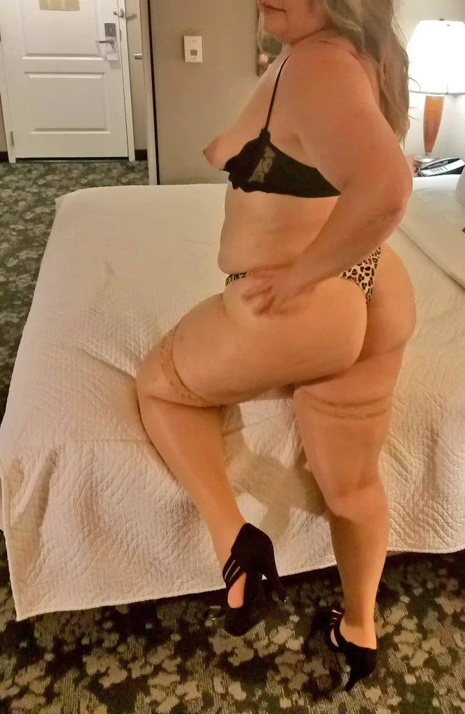Do you like my thickness 54f posted by hotwifeinTEX