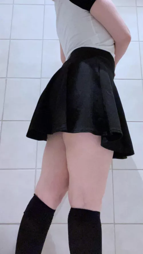 hi <3 by pxppycorpse