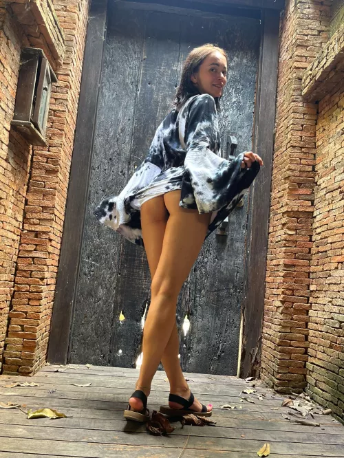 how exciting it is to take such photos on the street by aboutclarify