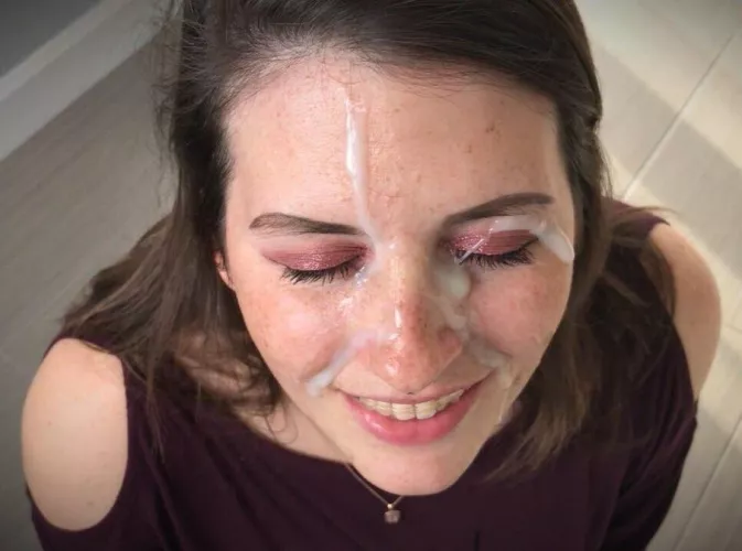 I love this woman. She is so chaste and slutty at the same time by wet-free