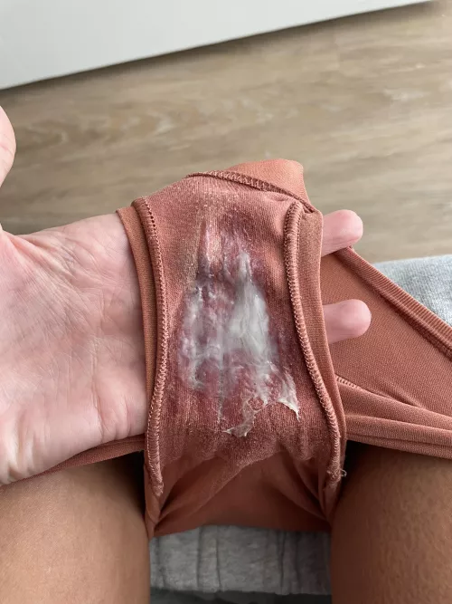 i must be ovulating 😳💦 by One-Air-9587