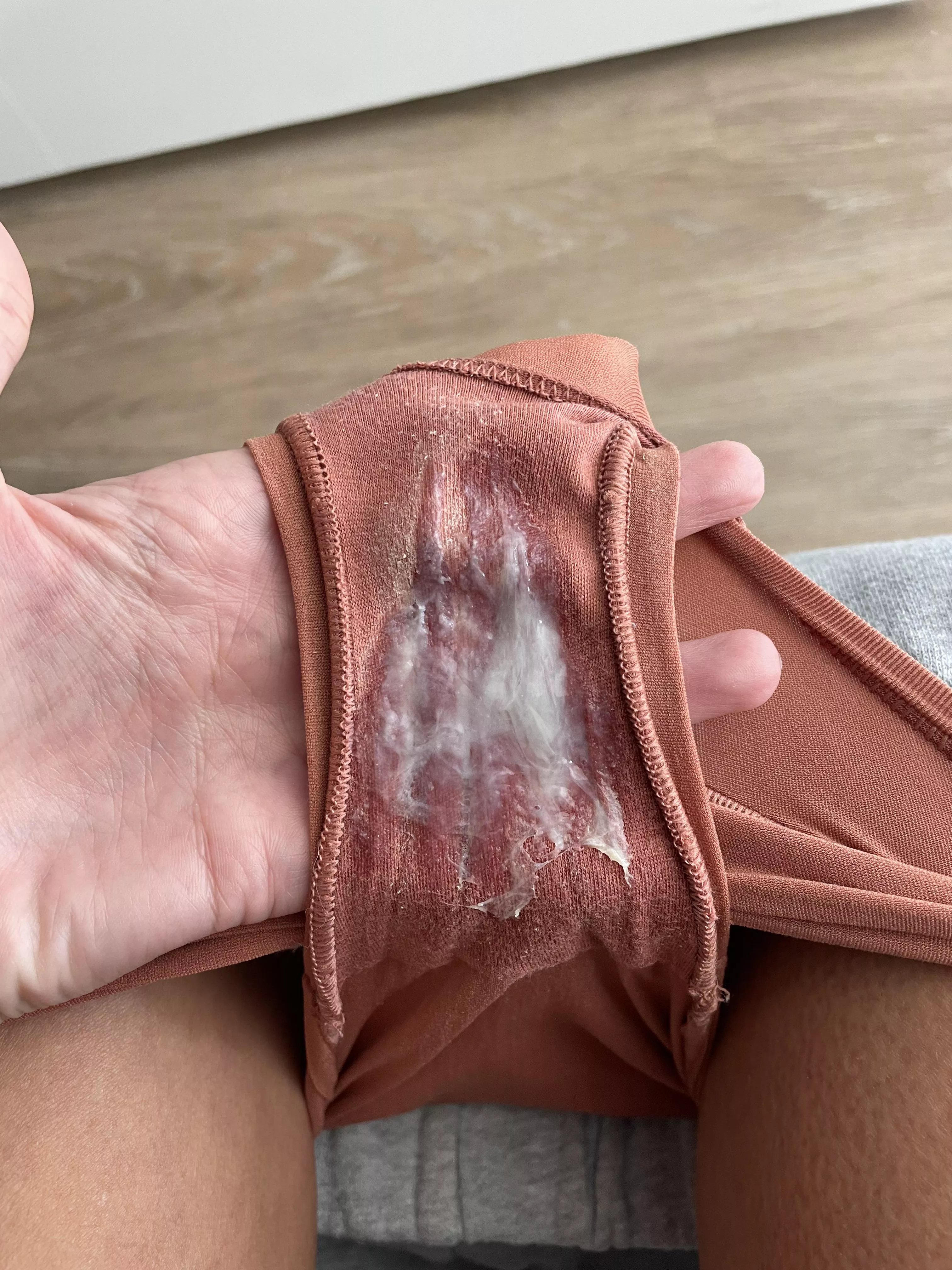 i must be ovulating 😳💦 posted by One-Air-9587