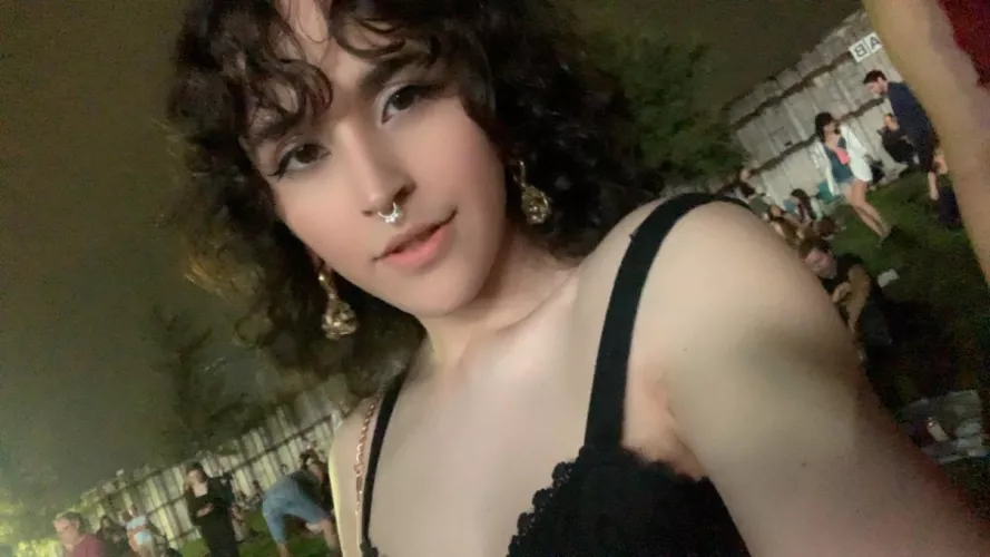 if you weren’t mine, I’d be jealous of your love 🤍 by Faunyrr