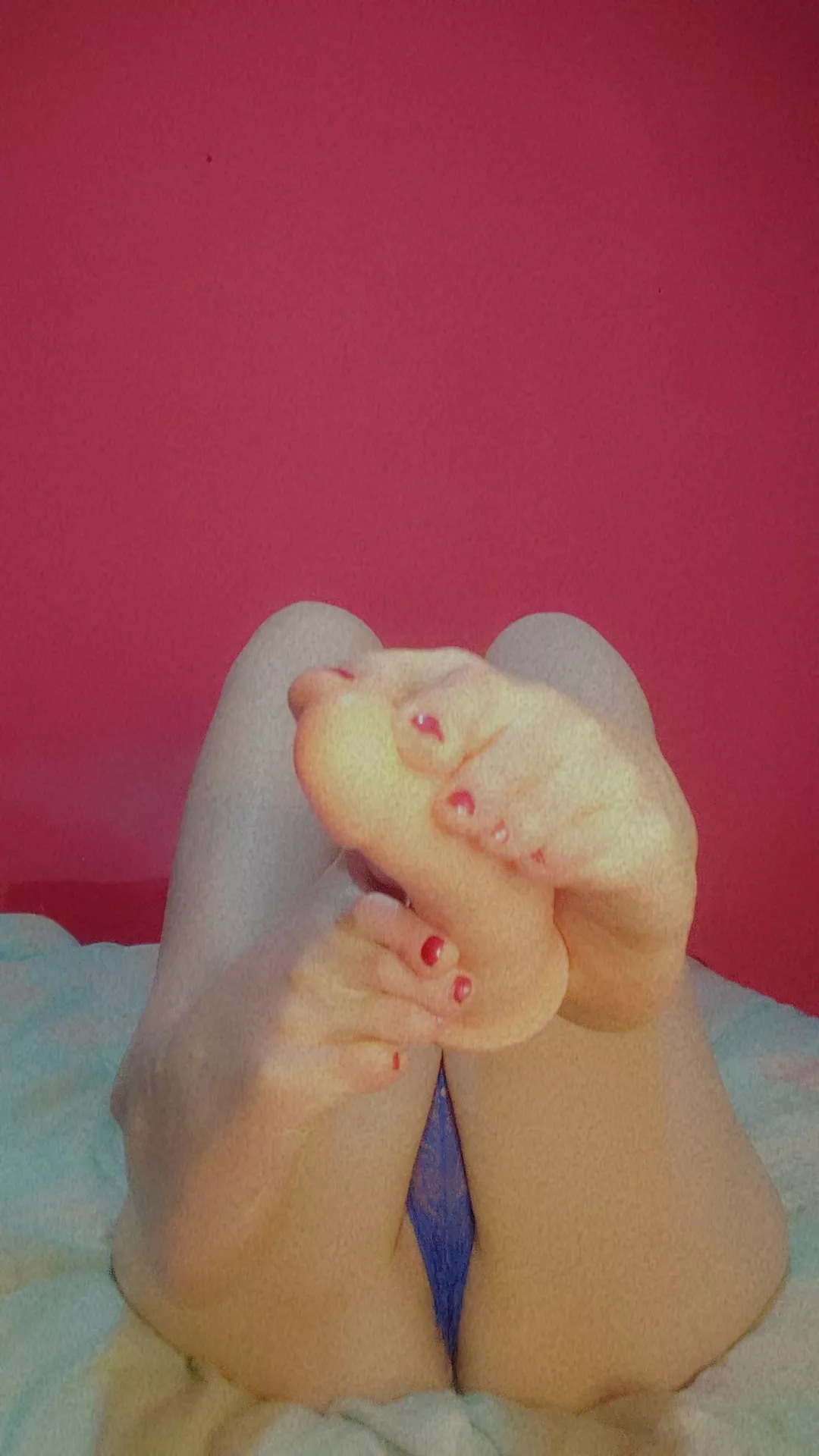 Imagining it's your cock posted by Redheadsweett