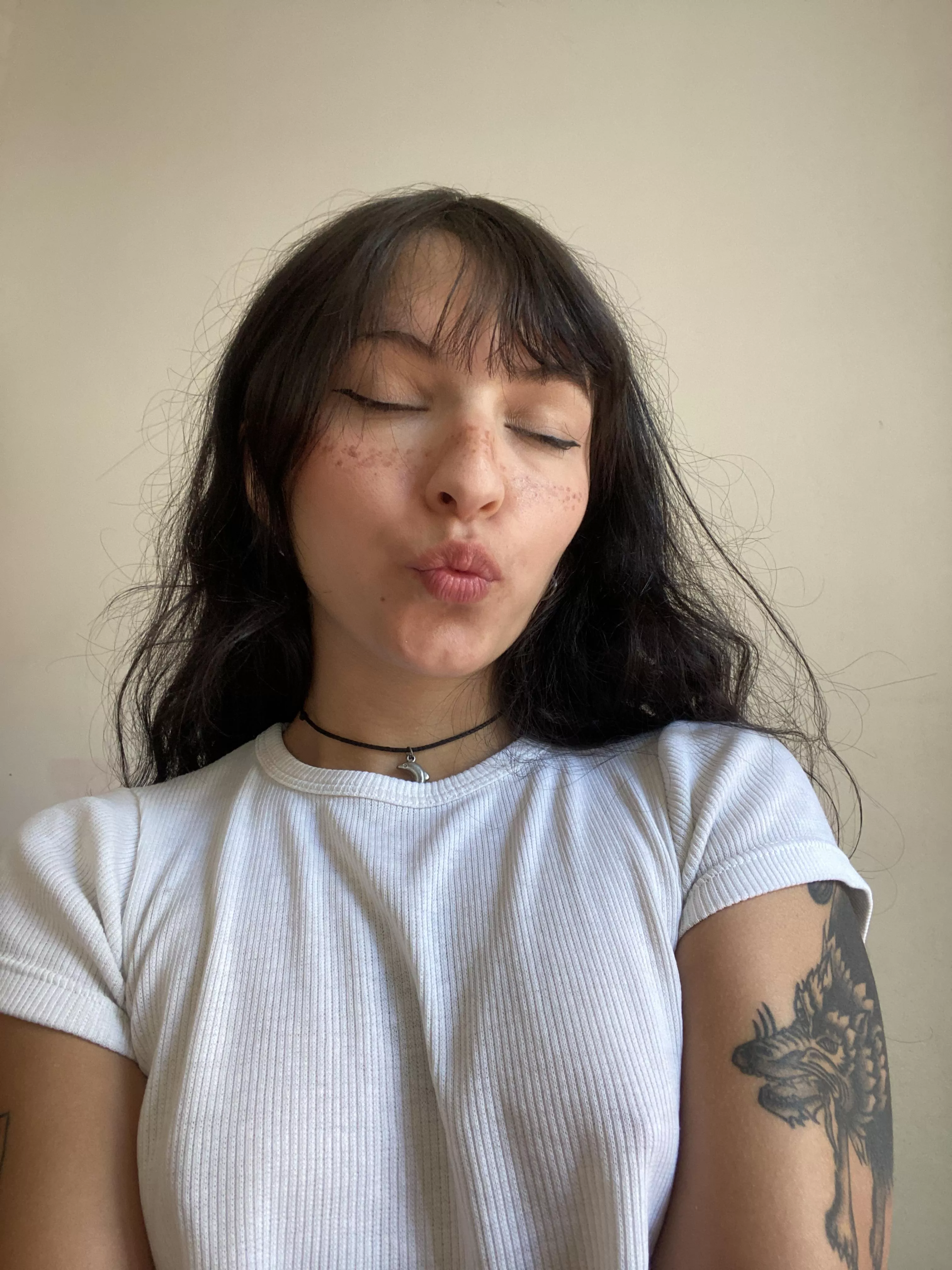 in need of riding and rubbing posted by LavetaHuber