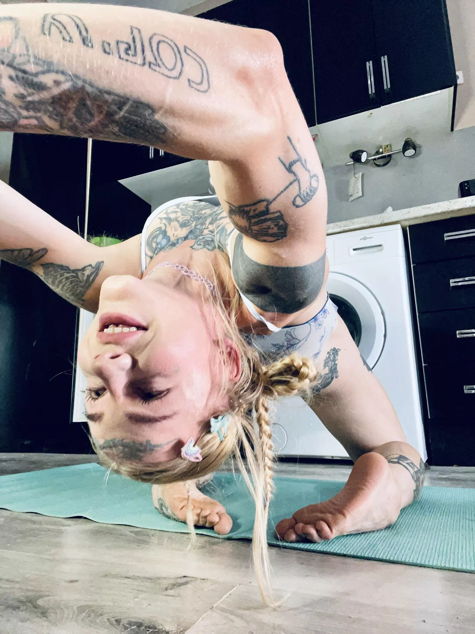 Indulge in the irresistible allure of my inked beauty posted by Cythia_Susa