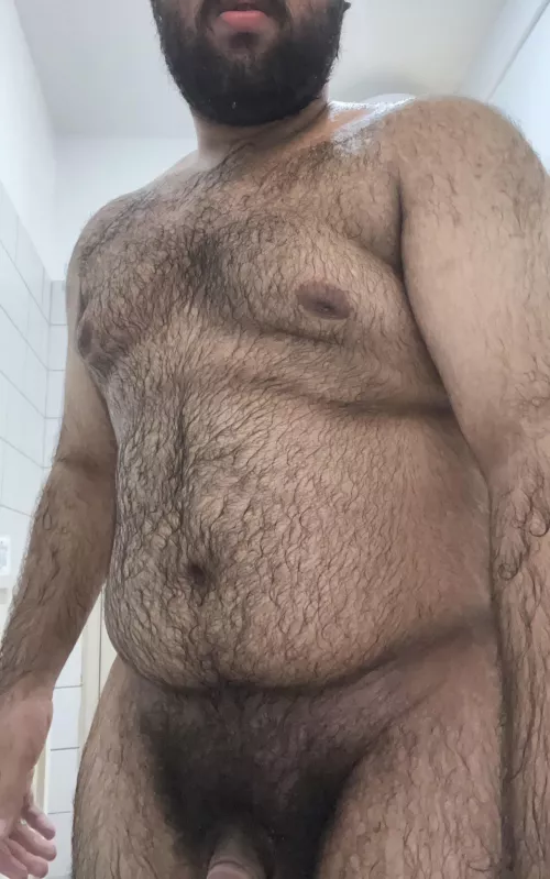 Is this 20 year old dateable? by MelAelZel