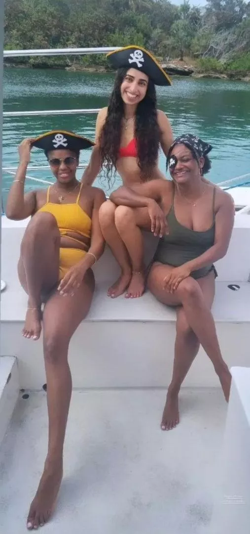 It's a pirate life for me posted by Dr_BussyMan688828-89