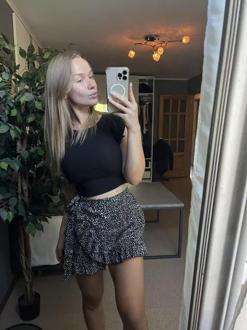 IUTR cute skirt 💗 by EmbarrassedBuy8407