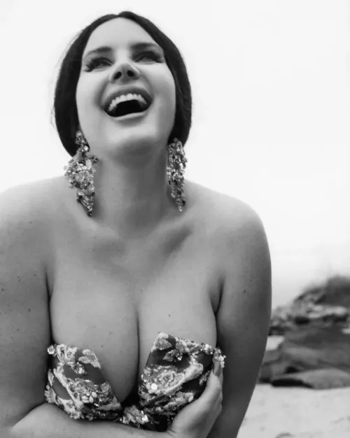 Lana Del Rey by gilfandmilflover6162