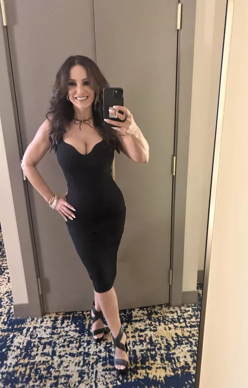 Lisa Ann by nice-queen997