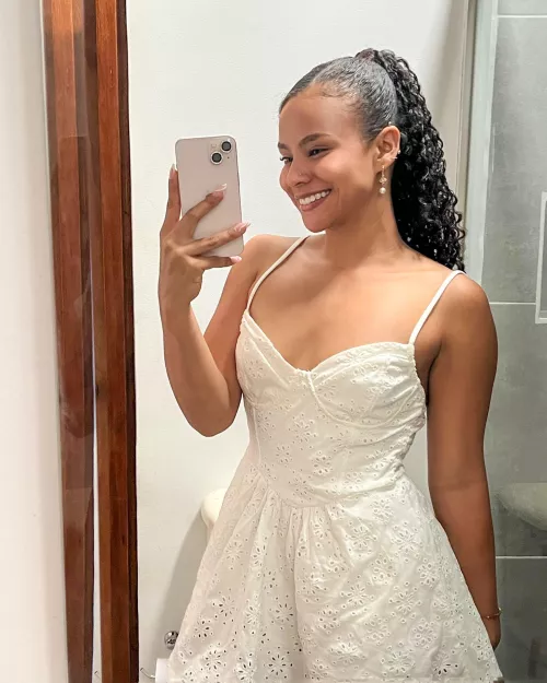 Morning everyone! by ILoveSmilinggBack