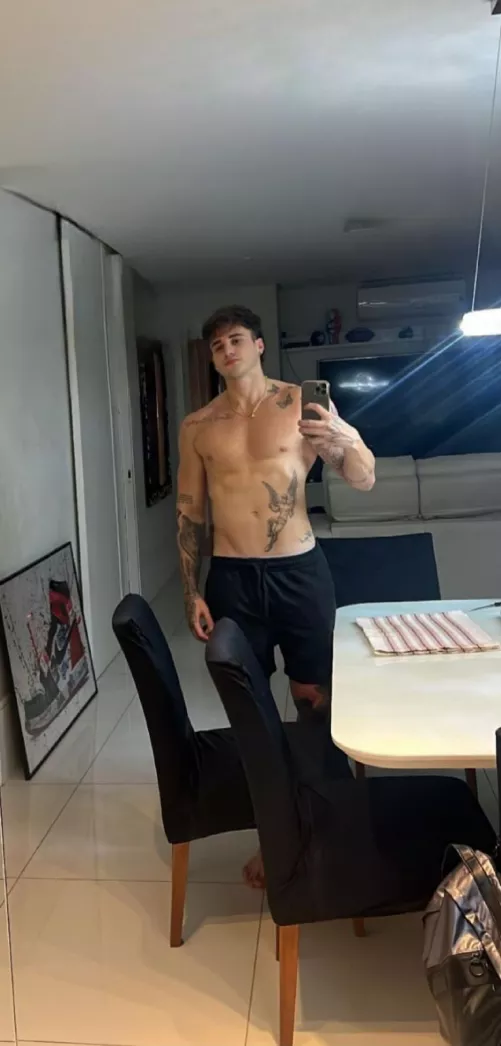 The light in the darkness by bistomasto