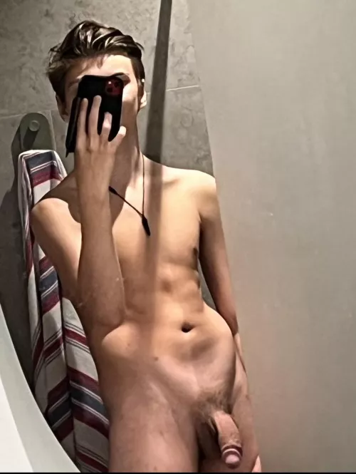 Was planning on starting working out again to get in better shape. Any advice or tips for a newbie ❤️ by Markusves-593