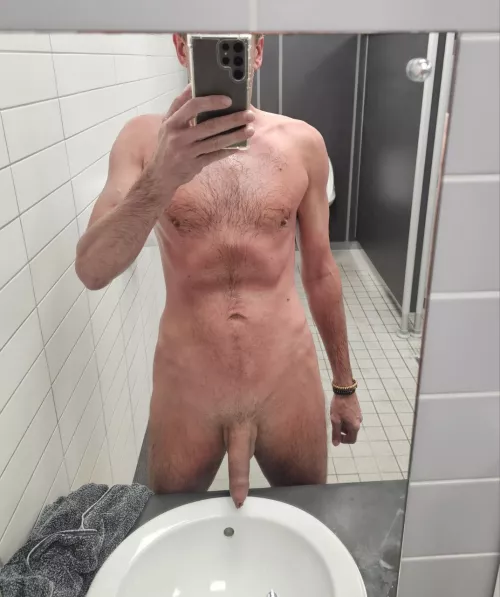 Who pees wearing no towel? by JonahEss