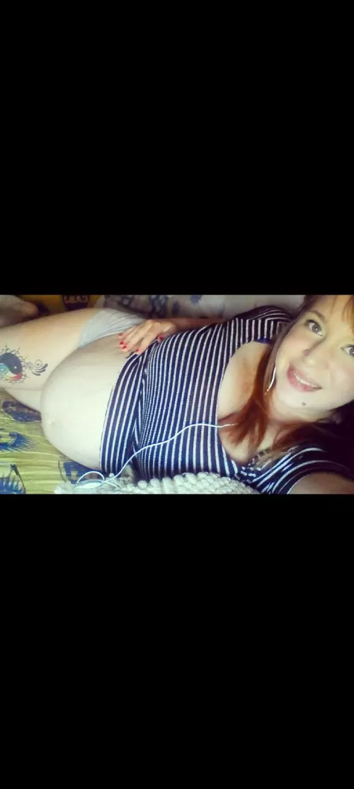 would you come to bed with this beautiful belly by Frankymimi