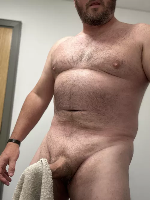 [52] Good morning girls. It’s flirt with an old man Friday! by Daddyknowsbest2023