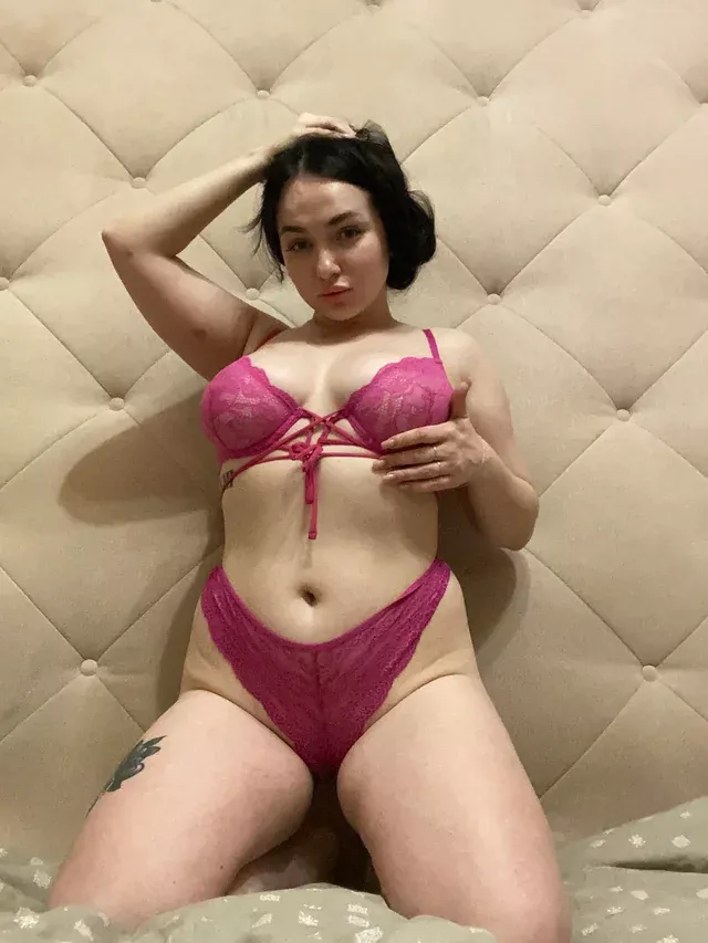 be honest, what caught your eye first? posted by DelorseWentworth