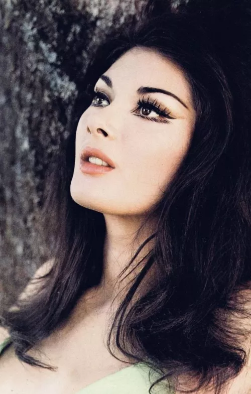 Edwige Fenech (1970s) by OswaldMontalmo