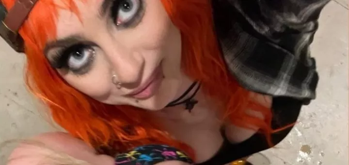 Gigi Dolin 🧡 posted by Available_Ad_4132