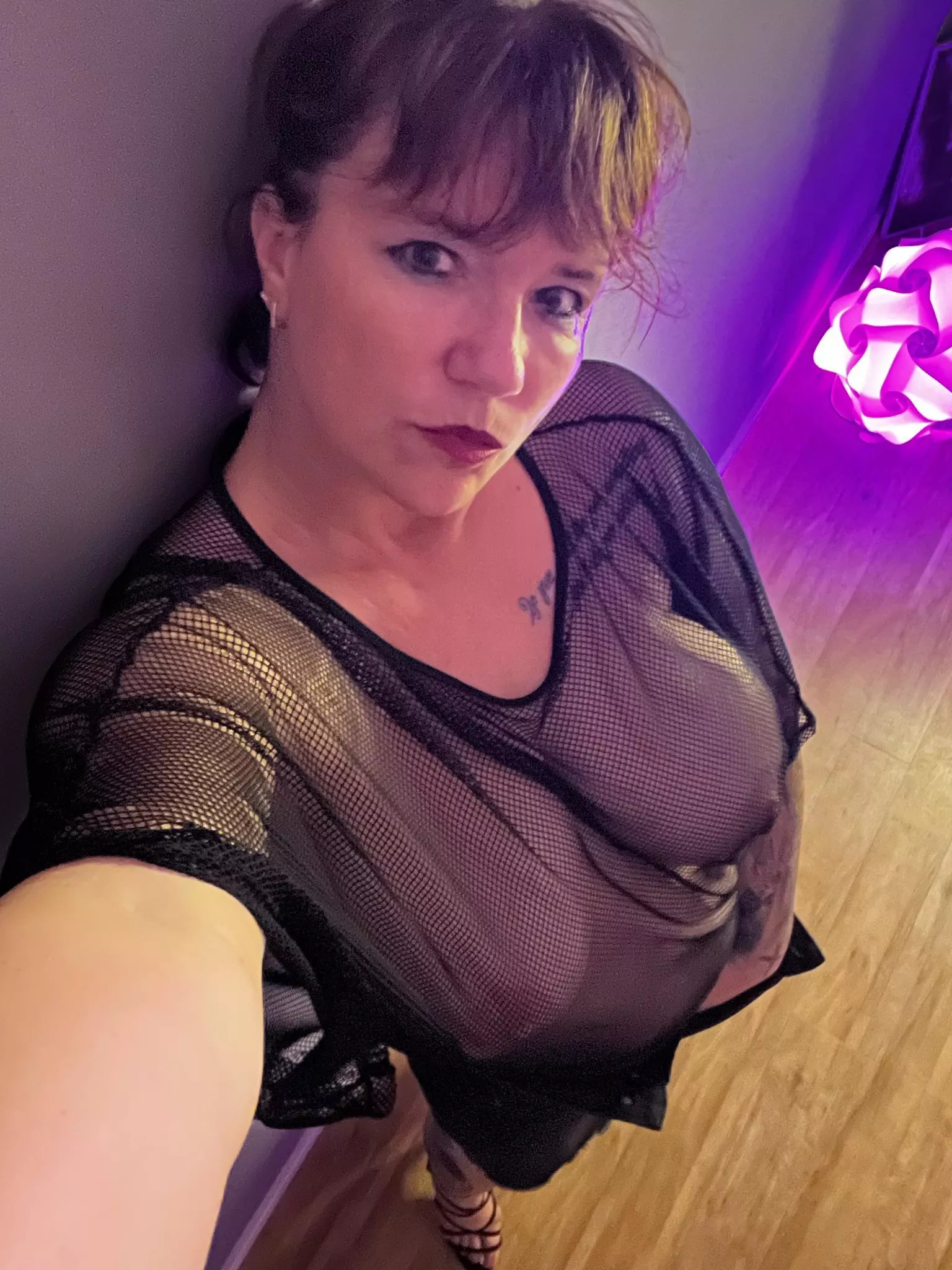 Imagine I’m your stepmom (F54)🤭 What would you do?😜 posted by CarlotaHarms